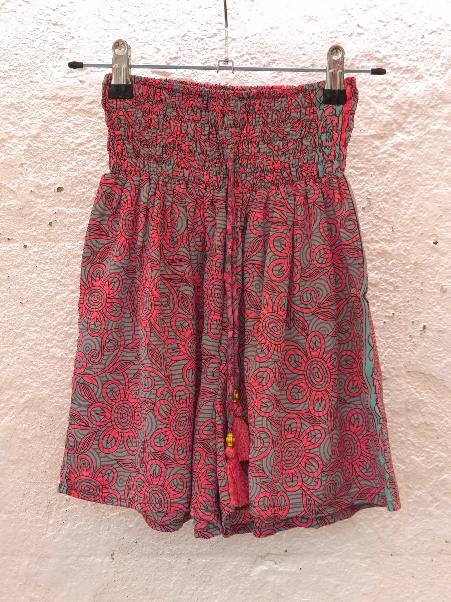 Recycled Sari Shorts - Pink